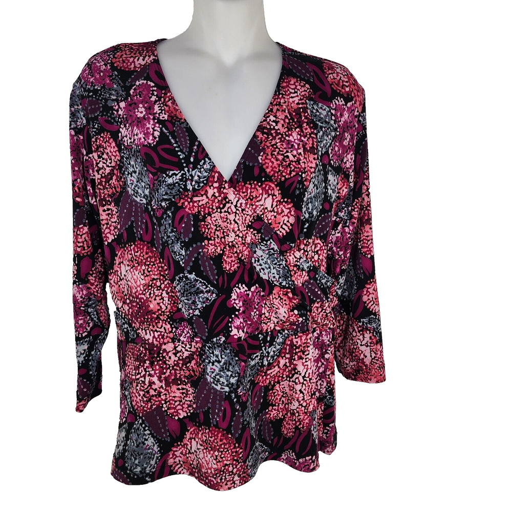 Chicos Womens Top Size 1 Medium Pink Printed Peplum Faux Wrap 3/4 Sleeve Stretch
